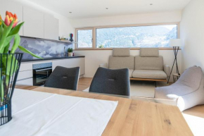 My Mountain Destination, Sautens